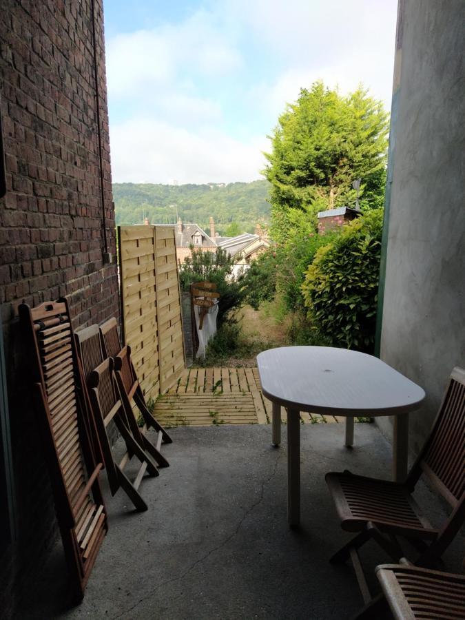 Le Nid Normand Avec Terrasse - Stationnement Facile Et Gratuit - 5 Min Seine Apartment Deville-les-Rouen ภายนอก รูปภาพ